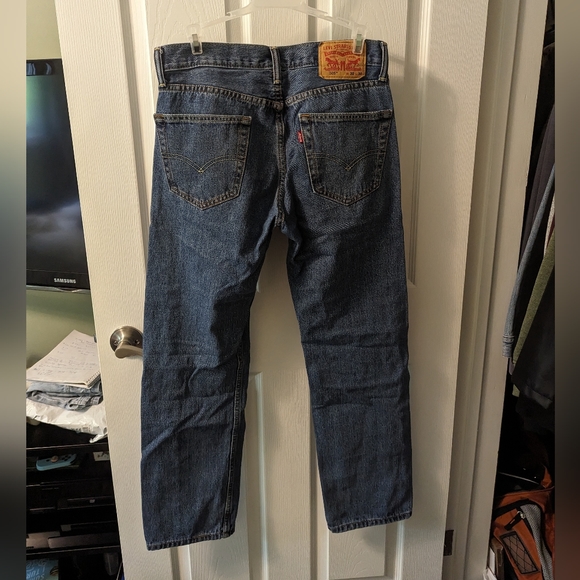 Levi's Men's Medium Wash 505 Jeans | Size 30 W x 30 L - Picture 8 of 8